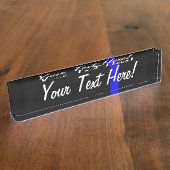 De symbolische dun blauwe lijn op zwart naambordje (Zijkant)