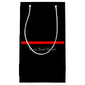 De symbolische dunne rode lijn Jouw tekst op zwart Klein Cadeauzakje (Voorkant)