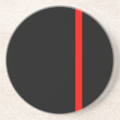 De symbolische dunne rode lijn verticaal zandsteen onderzetter (Voorkant)