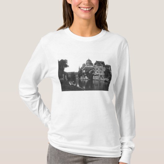 De synagoge te Nuremberg, c.1910 T-shirt (Voorkant)