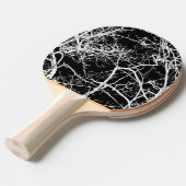 De takken van de boom op zwarte achtergrond tafeltennisbatje (Voorkant Gekanteld)