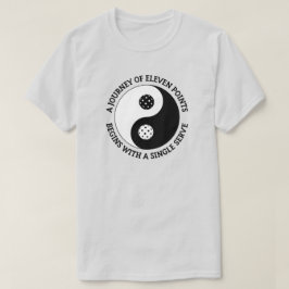 De Tao van Pickleball | Grappige Yin Yang Pickleba T-shirt