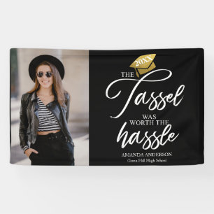 De tassel was het zwarte afstuderen waard spandoek