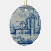 De tegel van het vlot die een trekbrug over een ka keramisch ornament (Rechts)