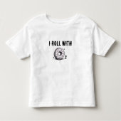 De tekst "I roll with" & Donuts op T-shirt (Voorkant)