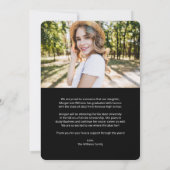 De Tekst van het Manuscript van Trendy, Afstuderen Aankondiging (Achterkant)