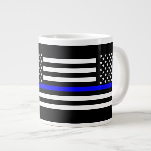 De Thin Blue Line Black en White US vlag Grote Koffiekop (Voorkant rechts)