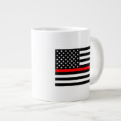 De Thin Red Line Black en White US vlag op een Grote Koffiekop (Voorkant rechts)