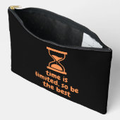 De tijd is beperkt, dus wees de beste etui (Open)