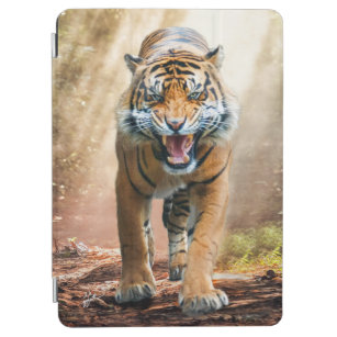 De tijger van het zwerven in een Oerwoud met achte iPad Air Cover