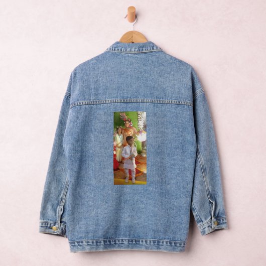 De titels zijn een uitgezochte groep sleutelwoorde denim jacket (Hangar)