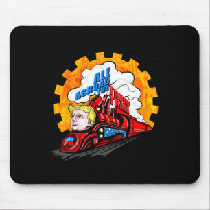 De toekomst van Trump Train 2024 is in het buitenl Muismat