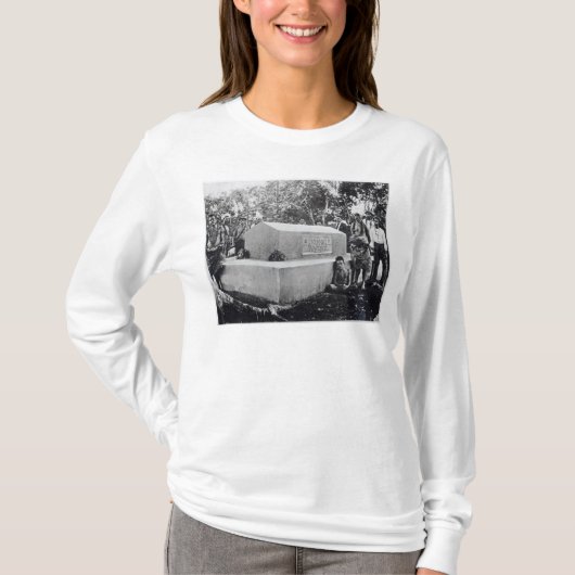 De Tomb van Tusitala T-shirt (Voorkant)