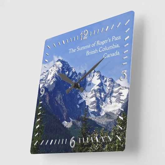 De top van Roger's Pass Wall Clock Vierkante Klok (Hoek)