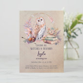 De Tovenaar van het Meisje van de Magic Owl Eerste Kaart (Staand voorkant)