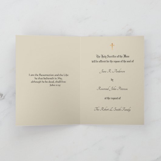 De traditionele Katholieke Massa die van de Kaart (Binnen)