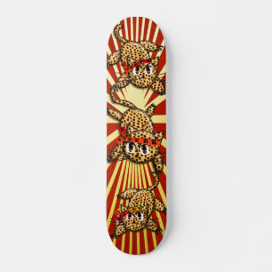De trots van de luipaard samoerai kittens skateboard