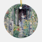 De tuin in zijn glorie | Childe Hassam Keramisch Ornament (Voorkant)
