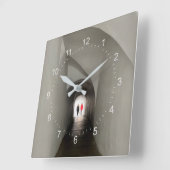 De tunnel passeren vierkante klok (Hoek)