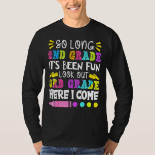 De tweede klas is de laatste dag van Schoo. T-shirt