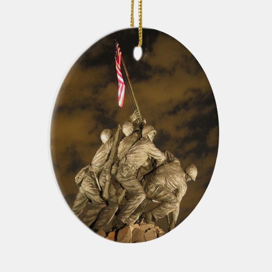 De Tweede Wereldoorlog Iwo Jima Memorial Arlington Keramisch Ornament (Rechts)