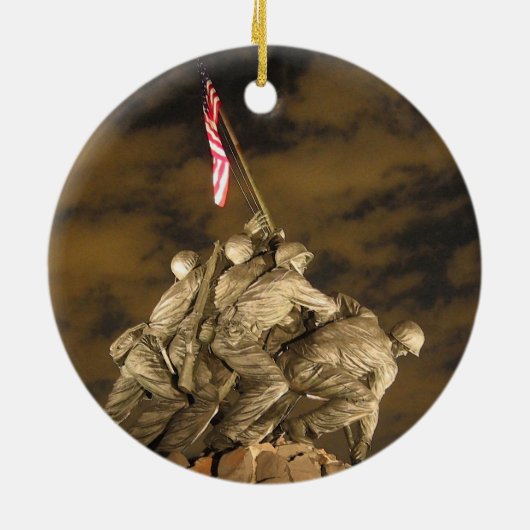 De Tweede Wereldoorlog Iwo Jima Memorial Arlington Keramisch Ornament (Achterkant)