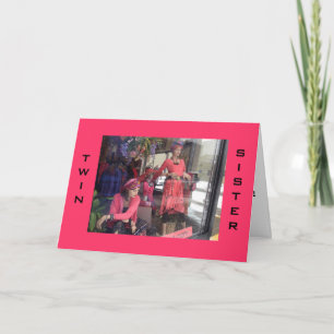 DE TWEEDE ZISTER-MANNEQUIN ZEGT: "SCHOOP!" KAART