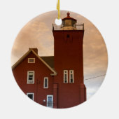 De Two Harbors Lighthouse met uitzicht op Agate Ba Keramisch Ornament (Achterkant)