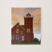 De Two Harbors Lighthouse met uitzicht op Agate Ba Legpuzzel (Verticaal)
