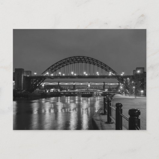 De Tyne Bridges 's nachts Briefkaart (Voorkant)