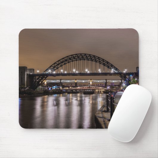 De Tyne Bridges 's nachts Muismat (Met muis)