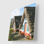 De typische huizen van het Eiland van madera, Vierkante Klok (Hoek)