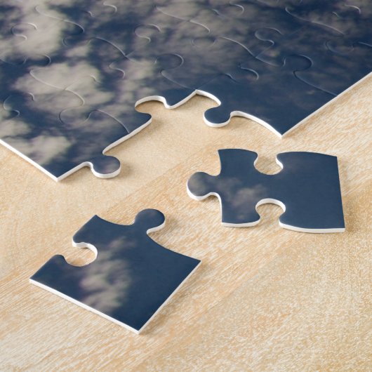 De uitdagende Draak SpaceX in de Wolken Legpuzzel (Zijkant)