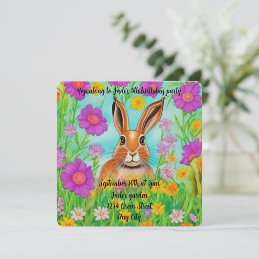 De uitnodiging van de het verjaardagspartij van he (Staand voorkant)