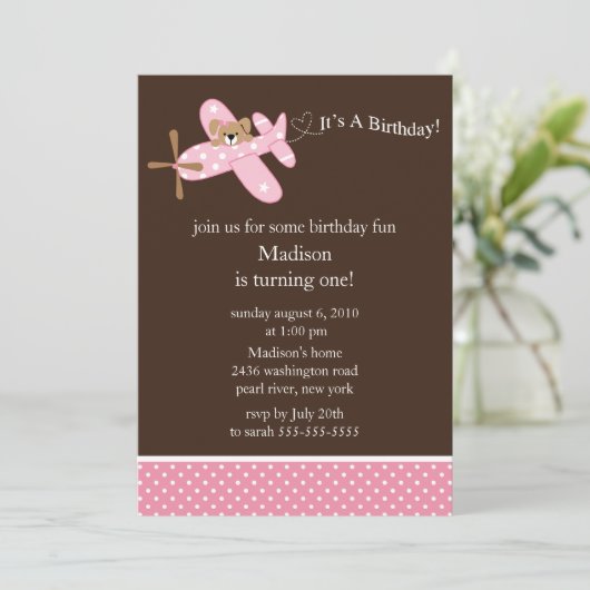 De uitnodiging van het roze vliegtuig van het meis (Staand voorkant)