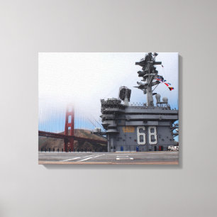 De USS Nimitz bij de Golden Gate Canvas Afdruk