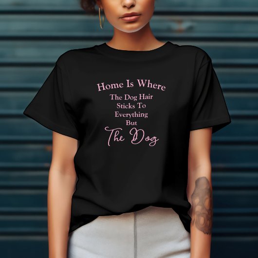 De vacht kleeft aan alles behalve de hond t-shirt