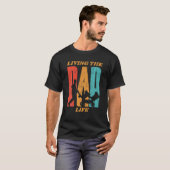 De vader leeft live vader die een foto duwt t-shirt (Voorkant volledig)