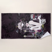 De vampier | Moody Gothic Vampy Glam Bleke Skin Strandlaken (Voorkant)