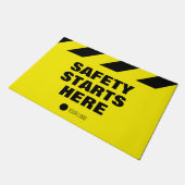 De veiligheid op het werk begint hier met een gele deurmat (Schuin)