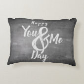 De verjaardag van de groeten op het bord accent kussen (Achterkant)