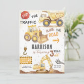 De Verkeersbouw Dump Truck Verjaardag Kaart (Staand voorkant)