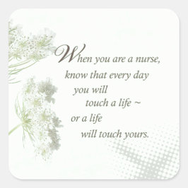 De verpleegster raakt een leven met wilde bloemen  vierkante sticker