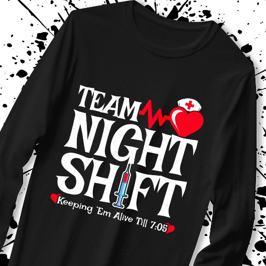 De Verschuiving van de Nacht van het team - de Ver T-shirt
