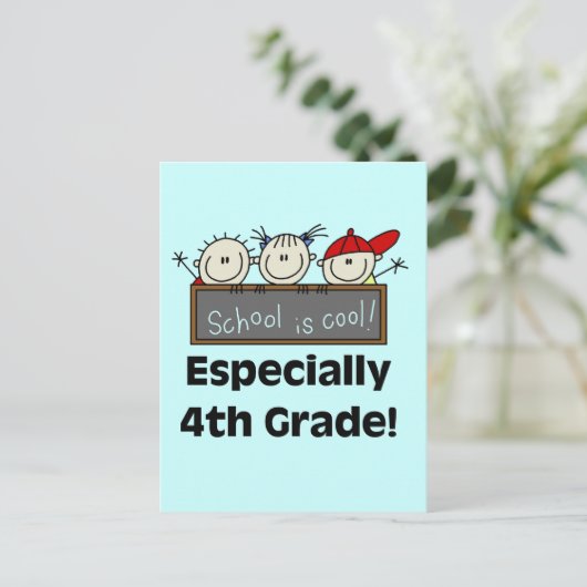 De vierde klas van de school is Cool Tshirts en Gi Briefkaart (Staand voorkant)