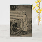 De vintage Vroege Vrouwen met Amerikaanse Vlag Kaart (Gele Bloem)