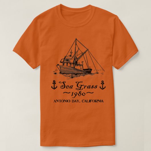 De Vissende boot van de Fog Zee Grass Trawler T-shirt (Design voorkant)