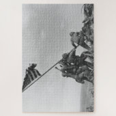 De vlag op Iwo Jima verhogen Legpuzzel (Verticaal)