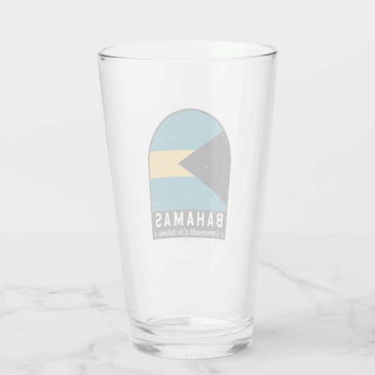 De vlag van de Bahama's is  Glas (Achterkant)