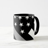 De vlag van de dunne zilverlijn mok (Voorkant rechts)